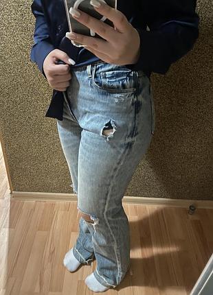 Джинси guess жіночі з порваними колінами