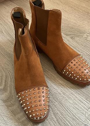 Christian louboutin