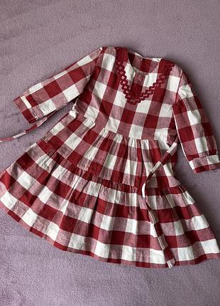Сукня у стилі zara