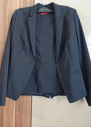 Женский костюм hugo boss