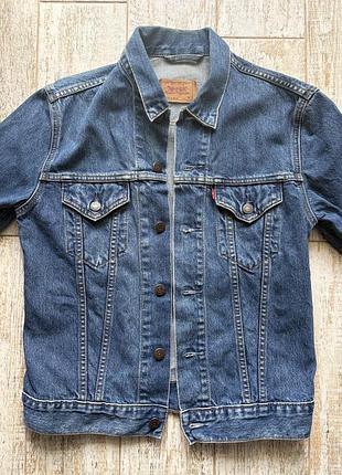 Вінтажна жіноча джинсова куртка levi's 70590 (trucker jacket)