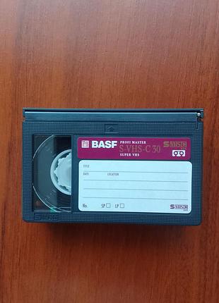 Відеокасети basf та tdk 3