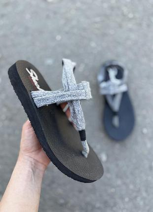 Skechers сандали оригинал 38 размер  босоножки