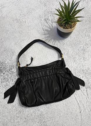 Винтажная кожаная сумка багет dkny guess coach y2k avant garde style