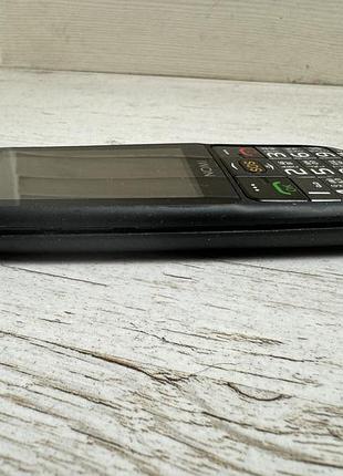 Телефон nomi i281 5