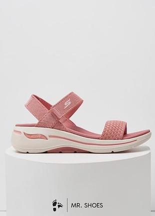 Сандалії skechers go walk arch fit