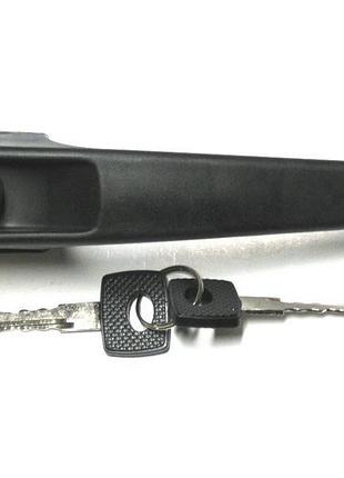 Mercedes vario 96-13 наружня ручка передняя левая = правая 3814660901 3817600259 3817660901