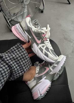 Кроссовки nike v2k runtekk beige/grey/pink