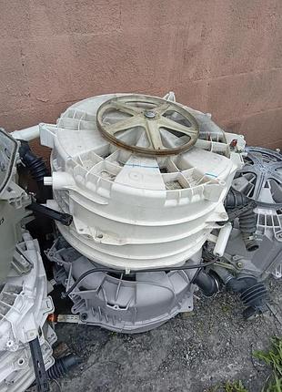 Б/у бак на стиральную машину indesit, ariston. 148024129 064218