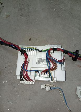 Б/у модуль управления стиральной машины indesit. 21501264602 sw: 250019 1738601036 pcb: 1738504250