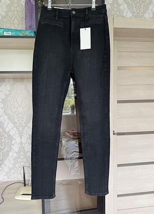 Новые черные джинсы zara