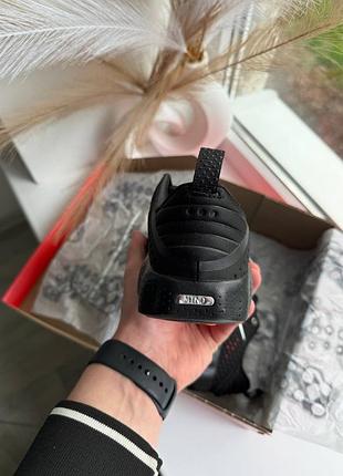 Nike mind black 5