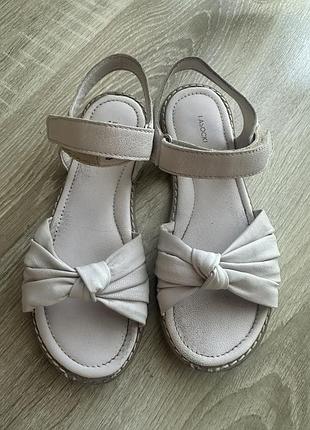 Босоніжки lasocki