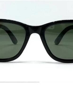 Шикарние солнцезащитные смарт-очки ray-ban.