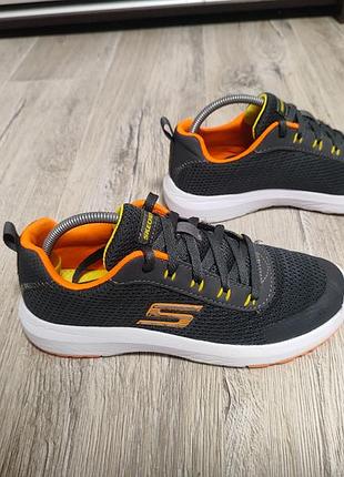 Кроссовки skechers dynamic tread