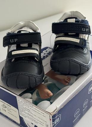 Босоніжки chicco start up derek 18 р нові