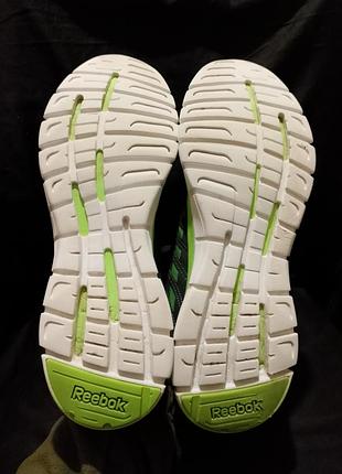 Reebok  dual compound 9