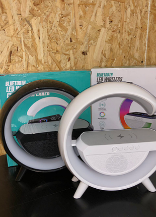 Розумний світильник/нічник з бездротовою зарядкою для телефону/bluetooth-колонка білий/чорний.