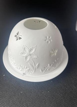 Порцеляновим підсвічником-літофаном nordic lights з колекції stencil butterfly