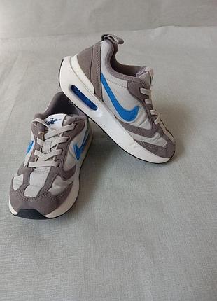 Детские кроссовки nike 28 размер оригинал (стелька 17.5 см) найк