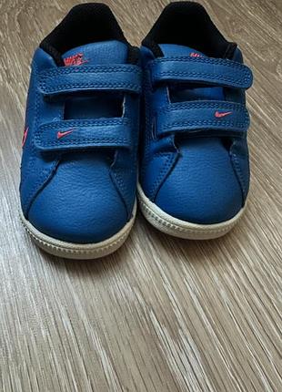 Дитячі кросівки nike