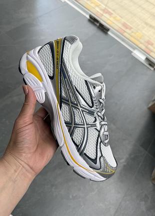 Asics gt-2160 у забарвленні white / pure silver / yellow