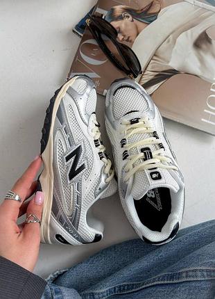 Классные кроссовки new balance 204 l
