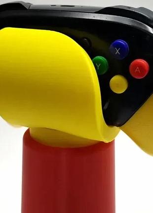 Универсальный держатель для геймпада в виде руки lego