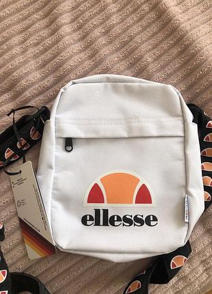 Продам месенджер ellesse 2