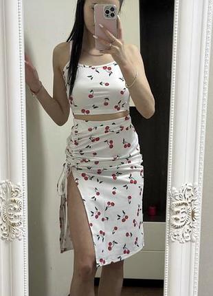 Костюм юбка топ