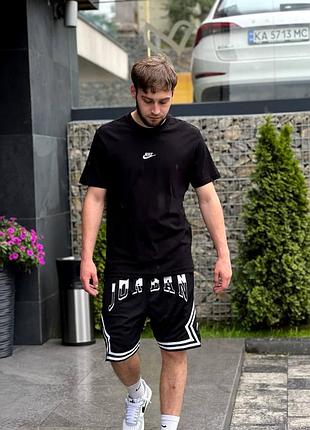 Футболка nike swoosh