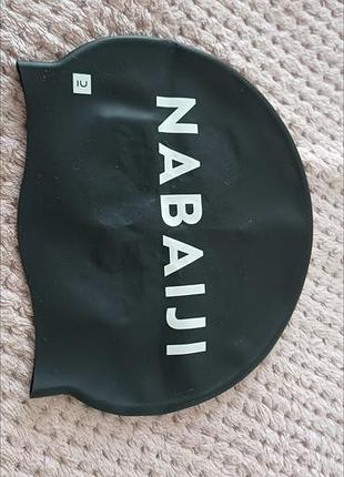 Шапочка для плавания новая фирмы nabaiji черного цвета