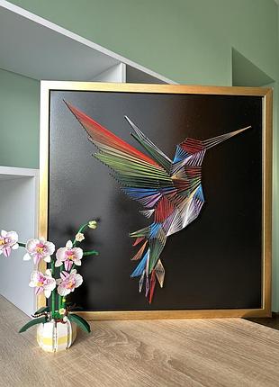 Картина в техніці string art «веселкова колібрі»