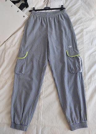 Спортивные штаны adidas