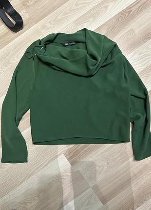 Блуза зелена zara.