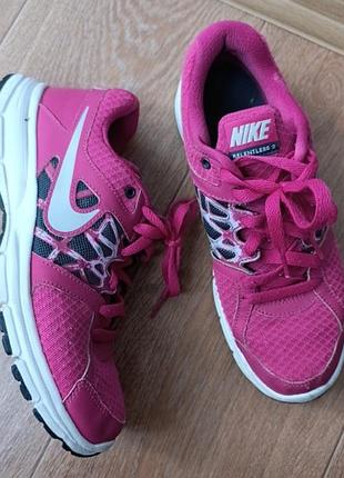 Женские беговые кроссовки nike relentless 2, на стопу 24.5-25см