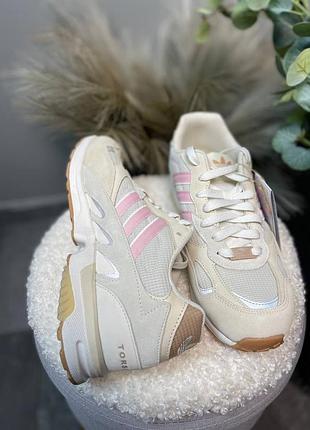 Кроссовки adidas 3