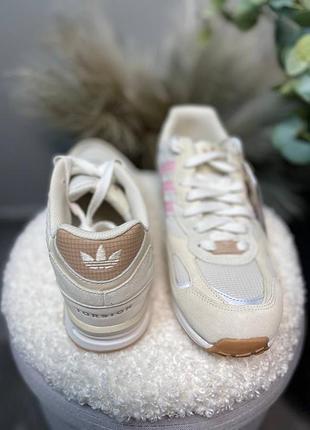 Кроссовки adidas 2