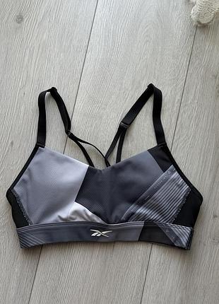Спортивний топ reebok