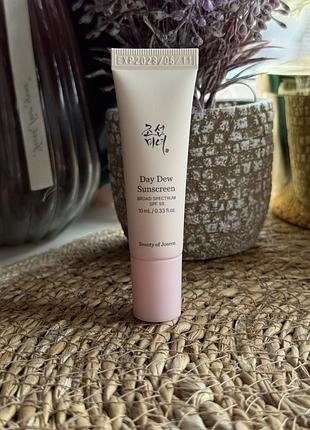 Легкий зволожуючий сонцезахисний крем з спф50 beauty of joseon day dew sunscreen lightweight spf 50