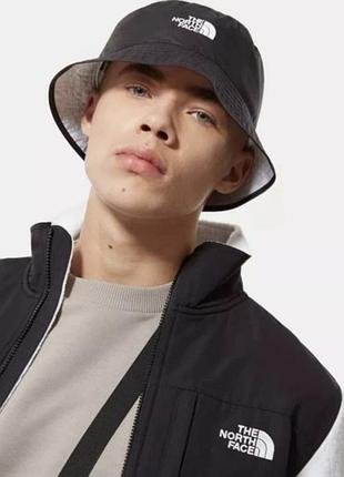 Панама the north face двостороння s/m унісекс стан, як нова