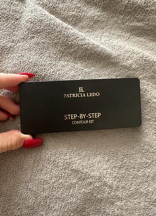 Палетка для контурингу обличчя patricia ledo step-by-step.