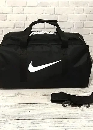 Велика спортивна сумка nike сумка найк сумка дорожня сумка чоловіча сумка в спортзал сумка для подорожей тренувань найк
