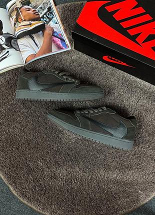 Стильные кроссовки travis scott x air jordan 1 low og'velvet brown'