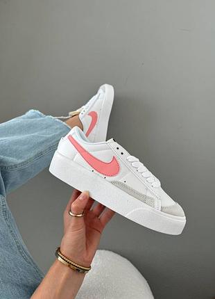 Женские кроссовки nike blazer low platform