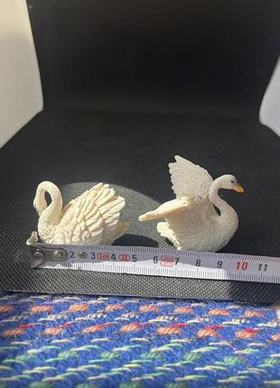 Статуетки лебедів 4