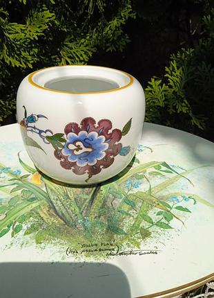 Сахарница от известного бренда royal worcester,в новом состоянии без крышки