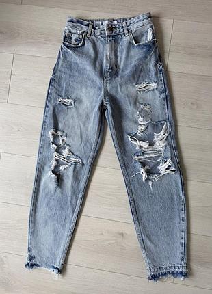 Джинси жіночі bershka