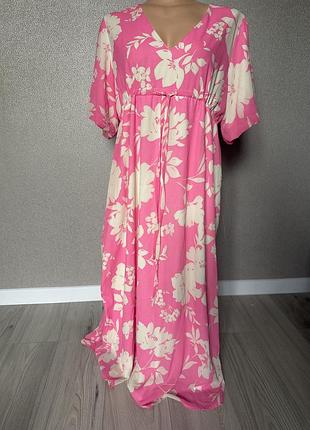 Сукня   👗 яскрава.