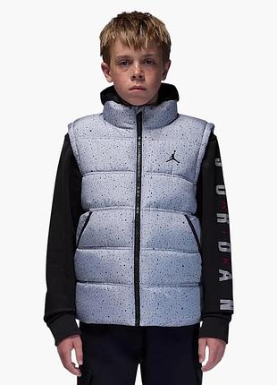 Urbanshop com ua жилетка детская air jordan jdb 2 fer jkt black/grey 95d191-ghj размеры запитуйте